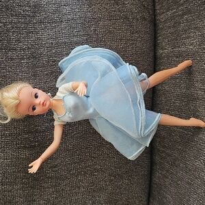 Elegant Vintage 1970s Sindy Ballerina Doll